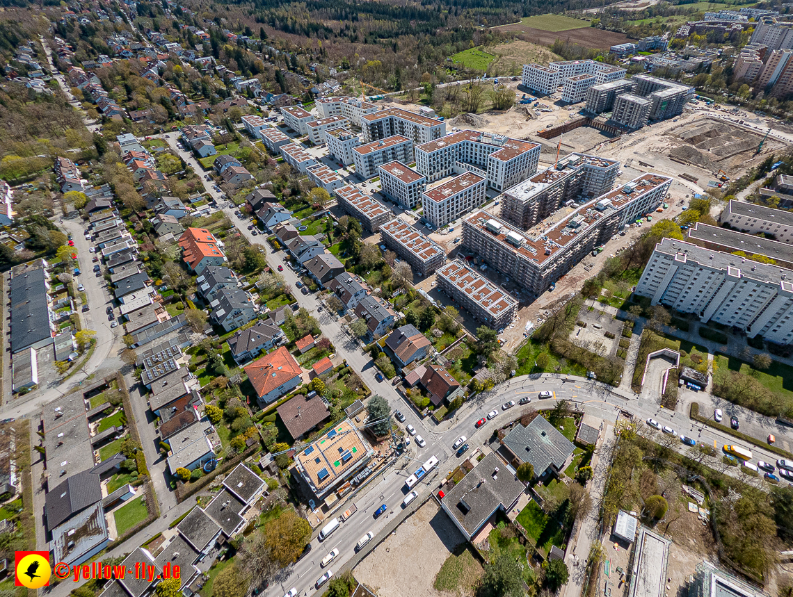 21.04.2023 - Luftbilder von der Baustelle Niederalmstraße 16 in Neuperlach